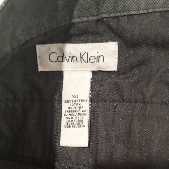 Calvin Klein Black Casual Shorts with Textured Fabric - Picture 3 of 7